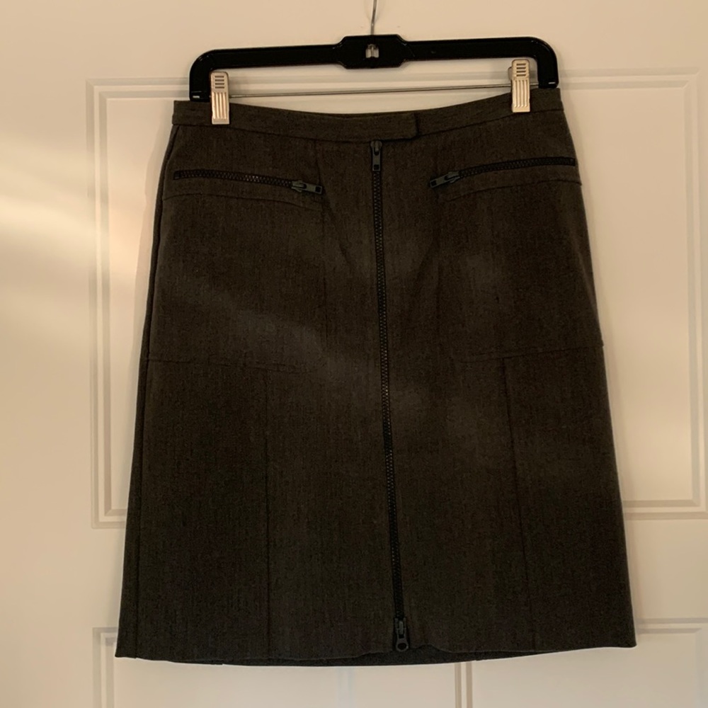 G Elements gray skirt - size 6